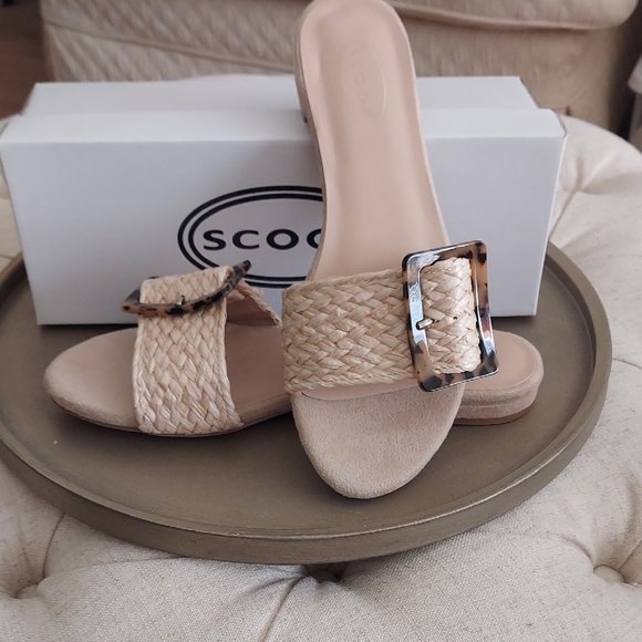 Scoop Shoes - SCOOP Woven Slide With Tortoise Buckle NWT